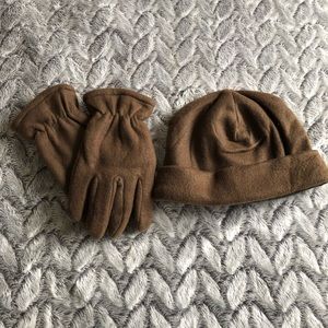 NWOT Hat and Gloves